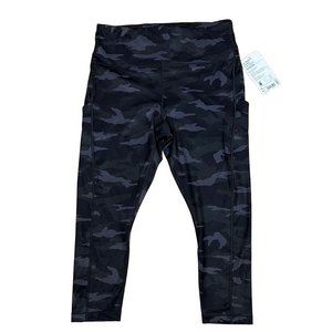 Athleta 1X Black Gray Camo 7/8 Tight High Rise Compression Leggings Pockets